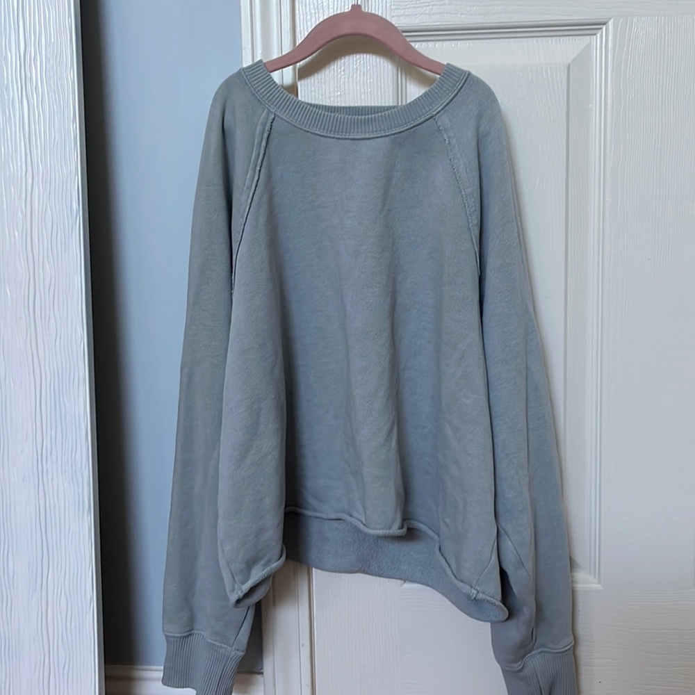 Aerie S green sweater